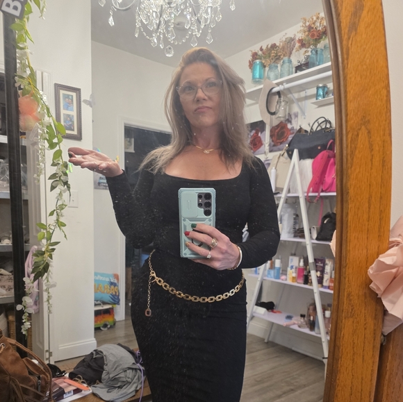 LIVE SHOW NOTIFICATION 🌹🌹🌹🌹🥀🥀🥀🥀🌹🌹🥀🥀🥀 Copper Rose. - Picture 11 of 11